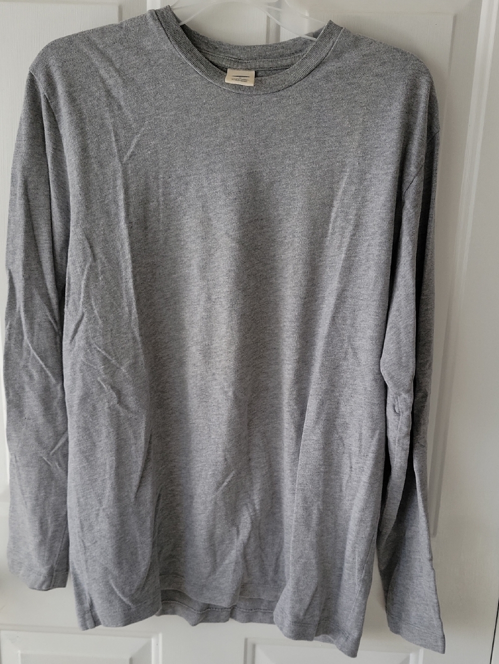 Old Navy Men's Long-Sleeve Crewneck Tee - Gray